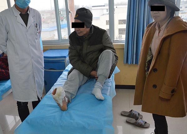 糖尿病患者足部伤口容易感染的原因有哪些?